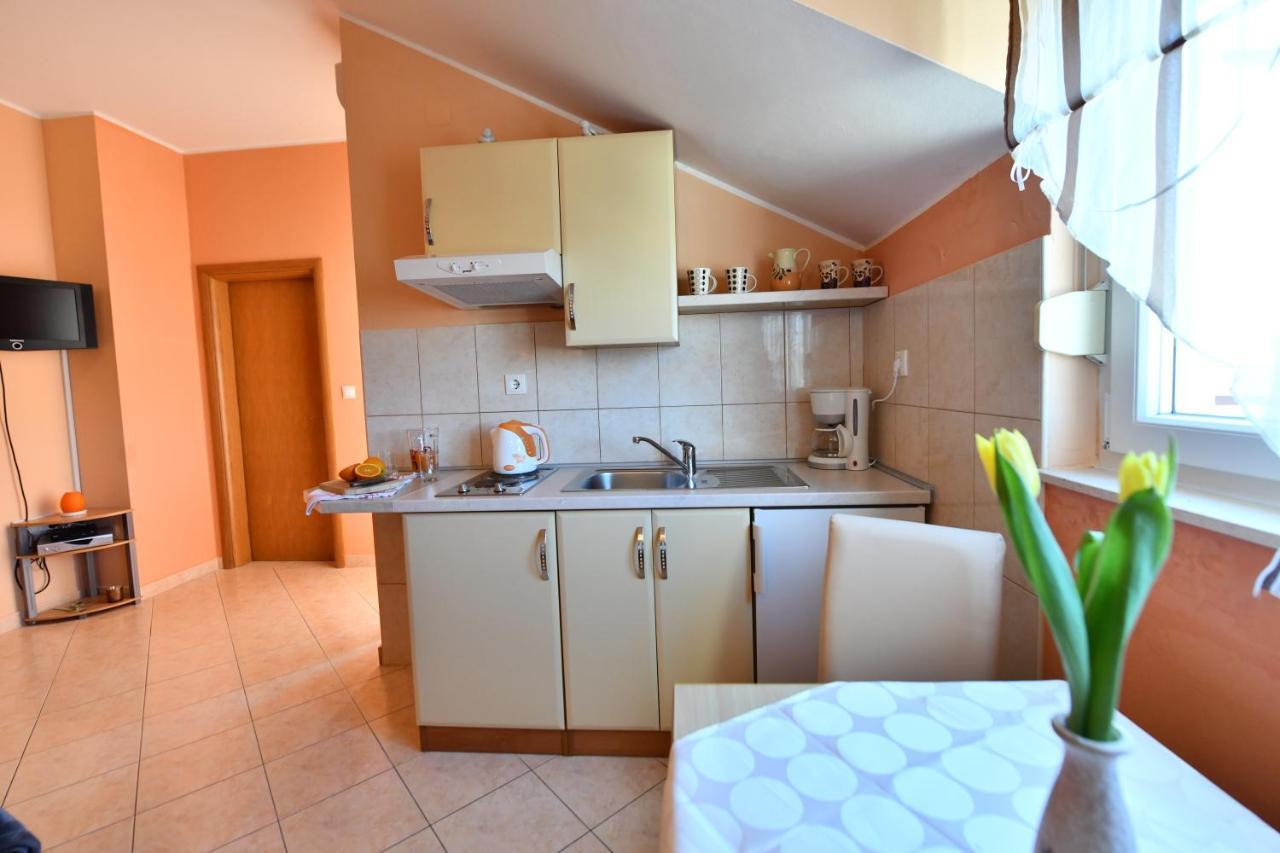 Apartments Villa Miranda Vodice Ngoại thất bức ảnh