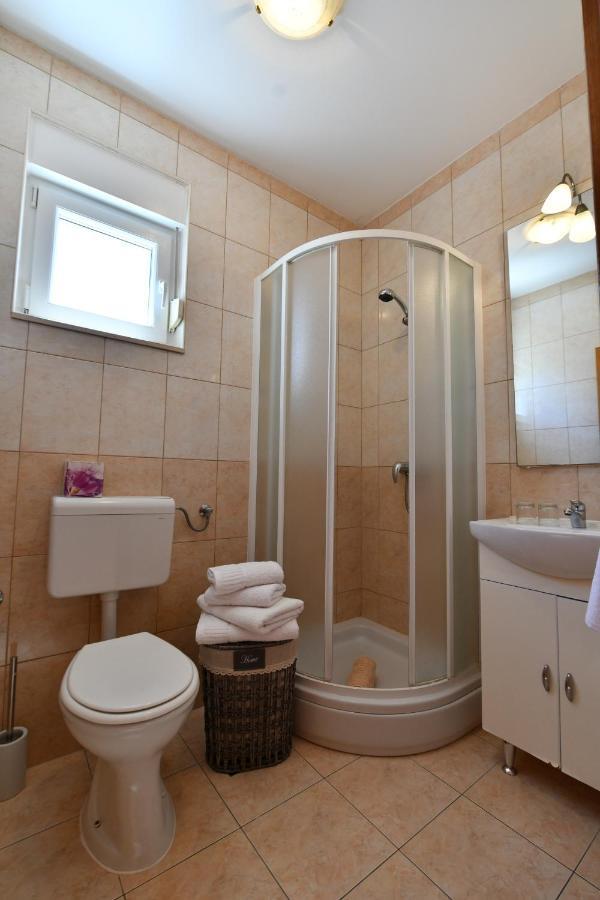 Apartments Villa Miranda Vodice Ngoại thất bức ảnh