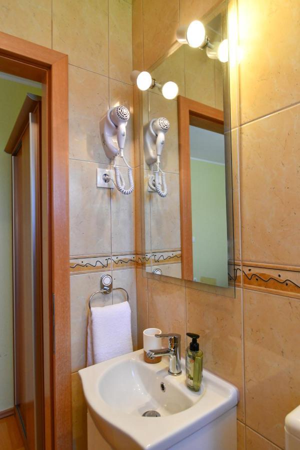 Apartments Villa Miranda Vodice Ngoại thất bức ảnh