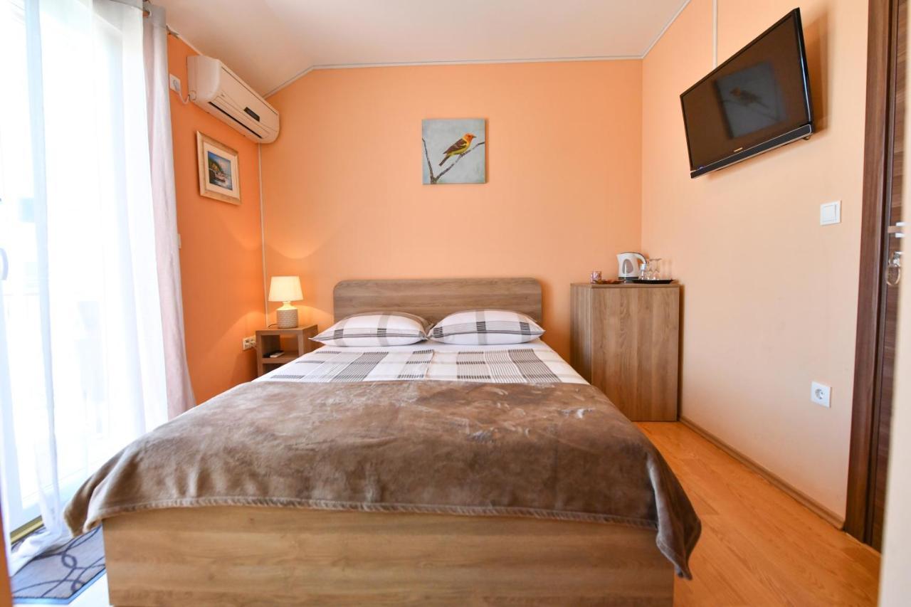 Apartments Villa Miranda Vodice Ngoại thất bức ảnh