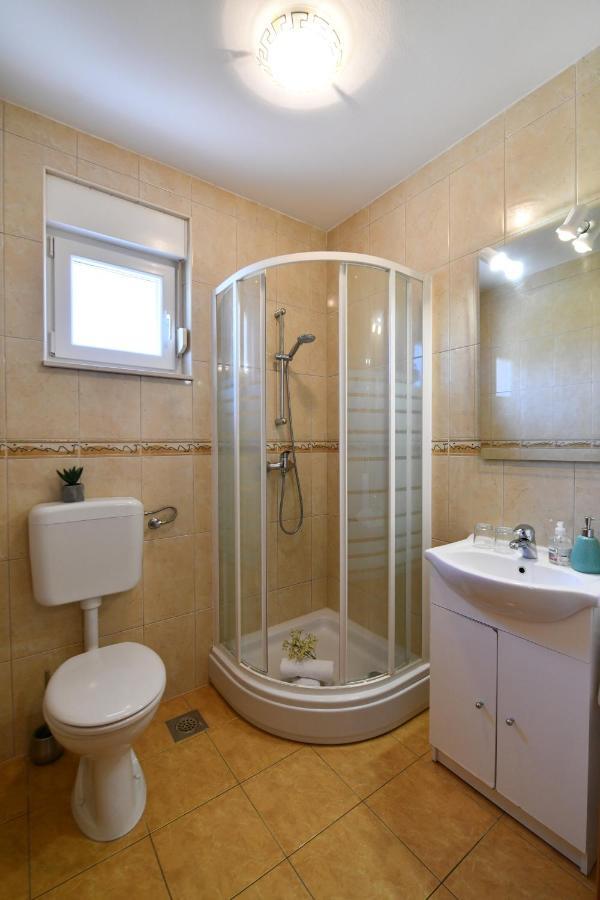 Apartments Villa Miranda Vodice Ngoại thất bức ảnh