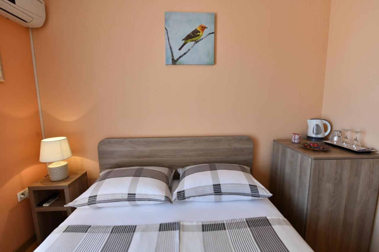 Apartments Villa Miranda Vodice Ngoại thất bức ảnh