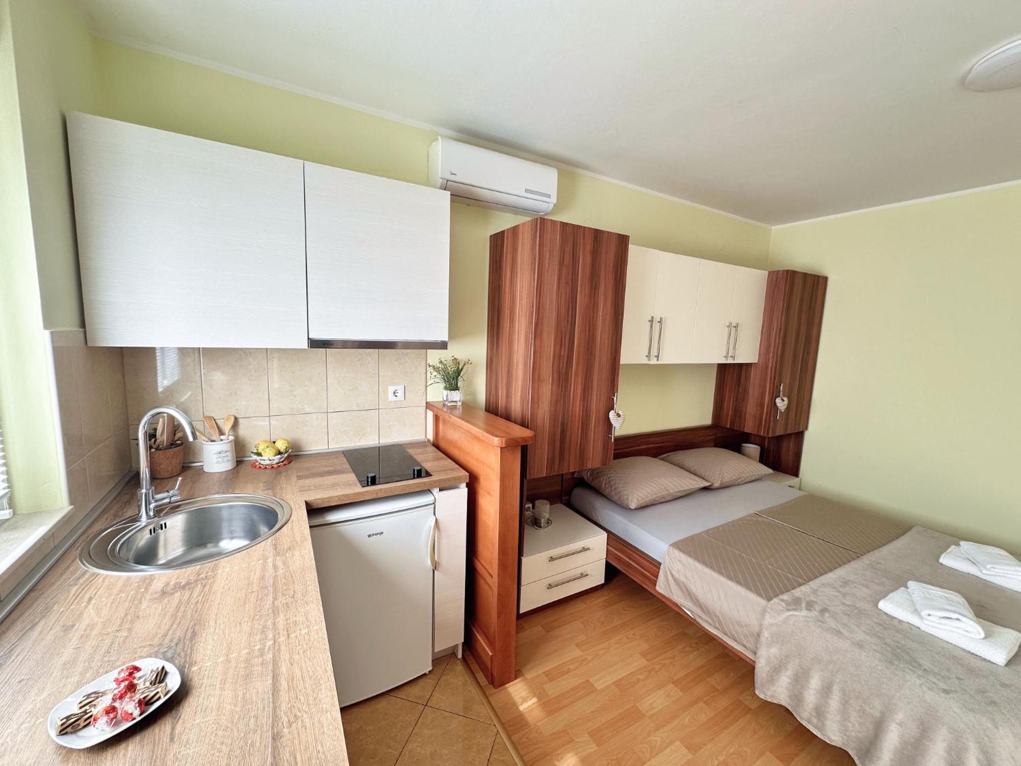 Apartments Villa Miranda Vodice Ngoại thất bức ảnh