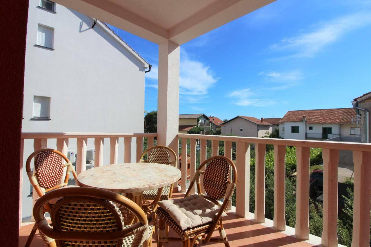 Apartments Villa Miranda Vodice Ngoại thất bức ảnh
